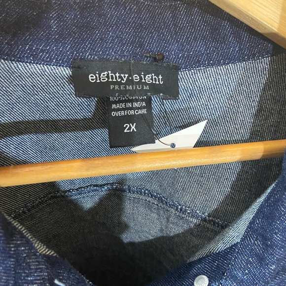 Eighty Eight Denim Jacket. Size- 2X - Picture 7 of 8